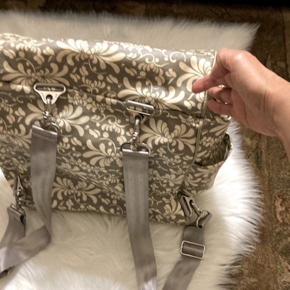 Petunia Pickle Bottom Diaper Bag - Picture 7 of 11